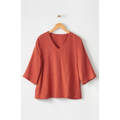 Kochi Double Gauze V-neck Top - Fire red Kochi Double Gauze V-neck Top - Fire red